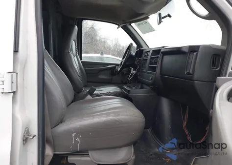 2013 Chevrolet Express 2500 Work Van из США, поврежденный, VIN 1GCWGFBA4D1101315